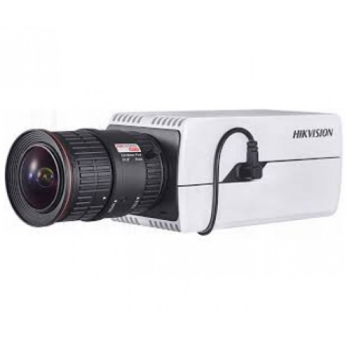 2Мп DarkFighter IP видеокамера Hikvision c IVS функциями DS-2CD5026G0-AP