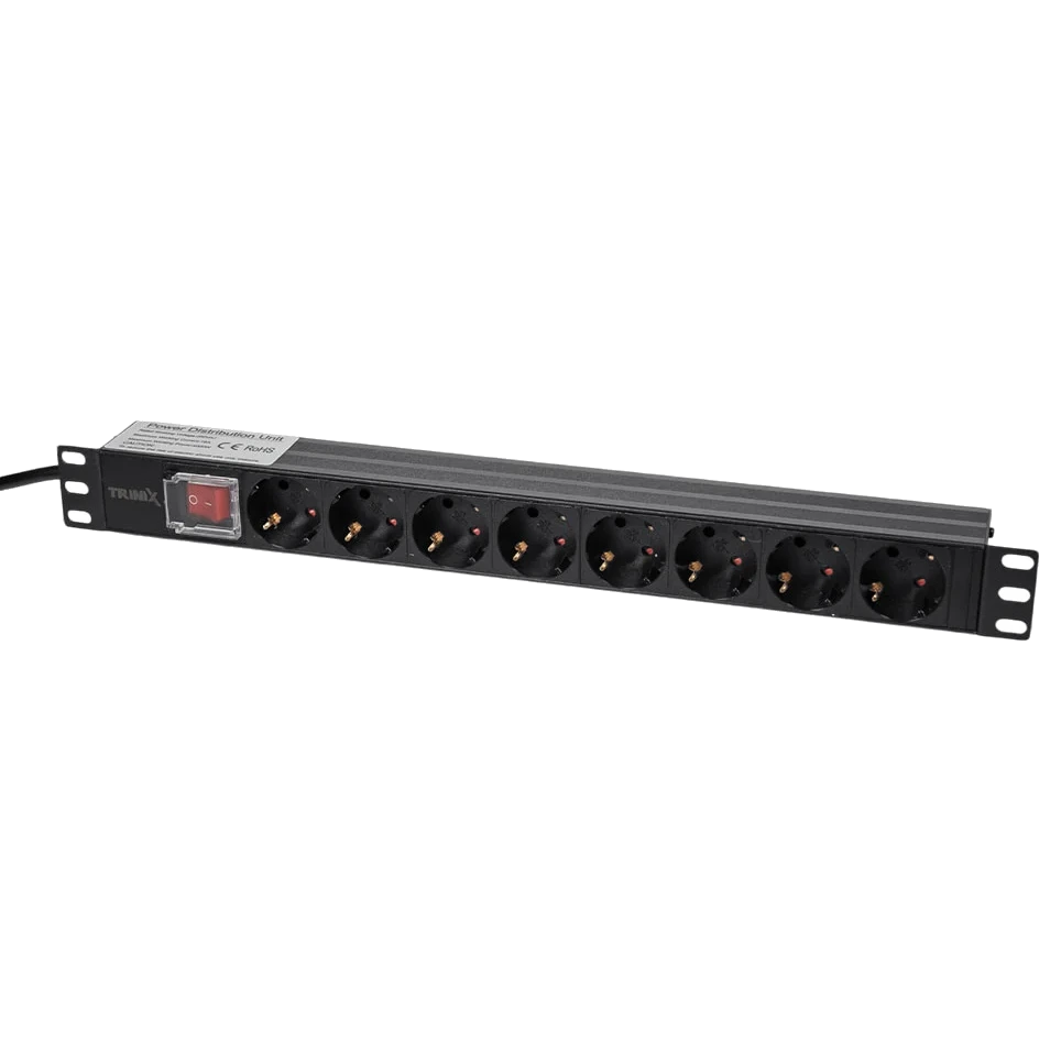 Блок розеток trinix trinix trx-pdu/8m-16А black